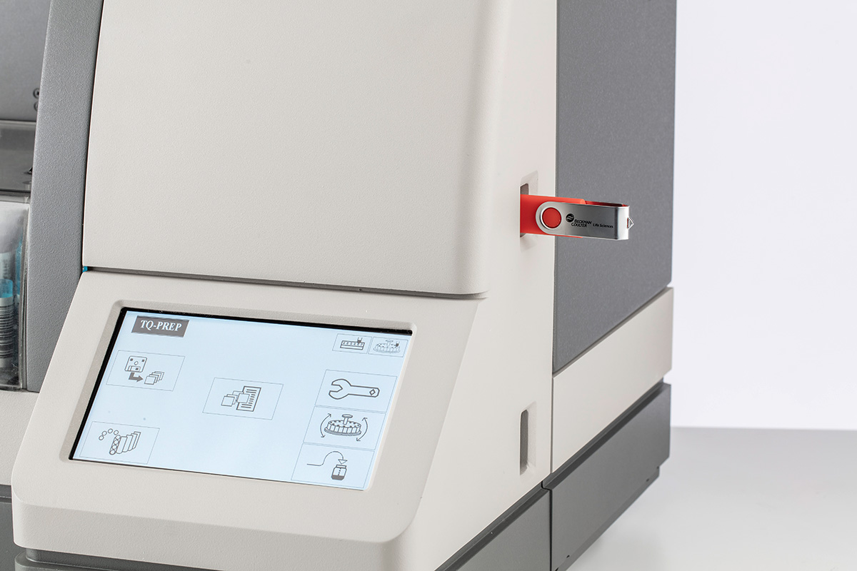 TQ-Prep Workstation screen and USB-port